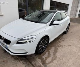 VOLVO V40 2.0 D2 120 CV MOMENTUM BOÎTE AUTO