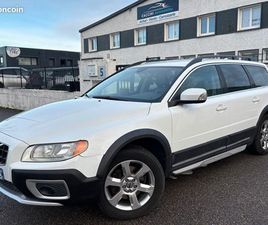 VOLVO XC70 D5 VOLVO XC70 2.4 D5 AWD MOMENTUM CROSS COUNTRY – AUTOMATIQUE – 157 000 KM – GPS – CUIR