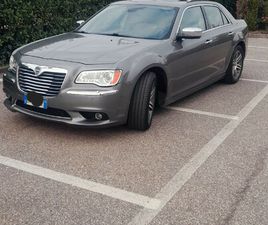 AUTO IN ECCELLENTE STATO.