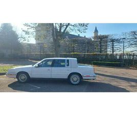 CHRYSLER NEW YORKER 5TH AVENUE - 1991