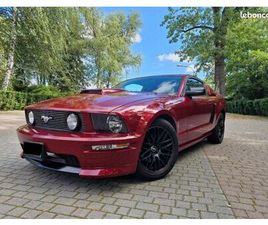 FORD MUSTANG COUPÉ V8 4.6 304CH
