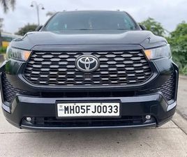 TOYOTA INNOVA