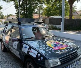 PEUGEOT 205