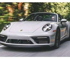 PORSCHE 911 TARGA 992 CARRERA 4 TARGA 4 GTS PDK