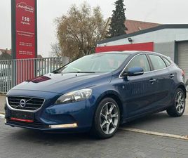 VOLVO V40 CROSS COUNTRY / OCEAN RACE / LEDER / PANO