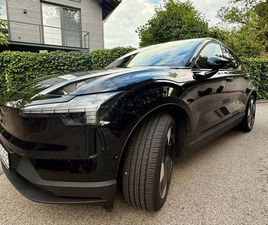 VOLVO EX30 TWIN MOTOR PERFORMANCE AWD ULTRA