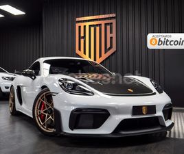 PORSCHE 718 CAYMAN GT4 RS