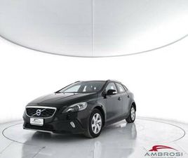 VOLVO V40 CROSS COUNTRY D2 V40 CROSS COUNTRY D2 1.6 BUSINESS EDITION