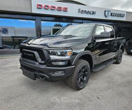 CREW CAB 4X4 5.7 V8 HEMI REBEL