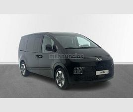 HYUNDAI - STARIA