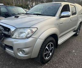 TOYOTA HILUX DOUBLE CABINE 3.0 D-4D 4WD SR ANTARCTICA