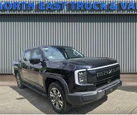 102.2KWH LUXURY AUTO 4WD 4DR