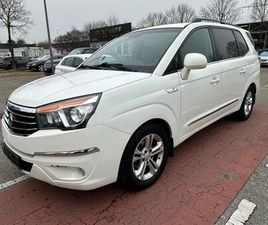 SSANGYONG RODIUS 220 E XDI SSANGYONG RODIUS TURISMO 2WD*7-SITZER*LEDER*KLIMA*