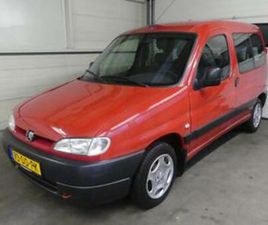 PEUGEOT PARTNER COMBI PEUGEOT PARTNER 1.8 COMBISPACE - SCHUIFDEUR - TREKHAAK — PEUGEOT — MARKTPLAATS