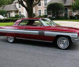1962 OLDSMOBILE STARFIRE
