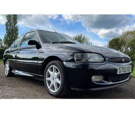 FORD ESCORT 1998 FORD ESCORT NOIR MANUEL, 5 VITESSES CONDUITE À DROIT...