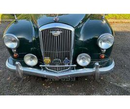 1955 WOLSELEY 4/44 VERT MANUEL, 4 VITESSES CONDUITE À DRO...