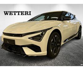 KIA EV6 GT-LINE AWD 84KWH 325HV / ILP / KAMERA / NAVI / AKT. LED / MUK. VAKKARI / ILMAST. ISTUIMET / TEHDASTAKUU