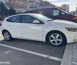 VOLVO V40 1.6 D2 MOMENTUM