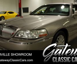 2003 LINCOLN TOWN CAR