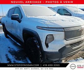 CHEVROLET SILVERADO EV WORK TRUCK CREW CAB TRACTION INTEGRALE