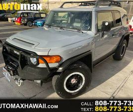 2013 TOYOTA FJ CRUISER TRAIL TEAMS SPECIAL EDITION 4WD - $31,900