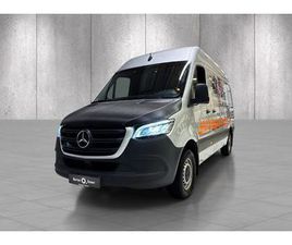 317 CDI RWD/ 37 | DISTRONIC | RYGGEKAMERA | KROK |