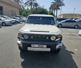 TOYOTA FJ CRUISER