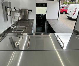 EISWAGEN EISCAFÉ FOODTRUCK INNENAUSBAU STORCH