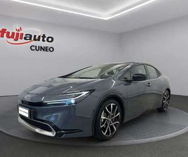 PRIUS 2.0 PHEV LOUNGE