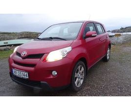 TOYOTA URBAN CRUISER