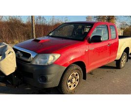 TOYOTA HILUX TOYOTA HILUX 2.5 D4D 4X4 KLIMA + WINTERDIENST