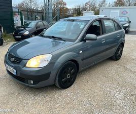 KIA RIO KIA RIO LL 1.6I 112CV CT OK KIT DISB NEUF/GARANTIE 3 MOIS