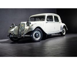 1953 CITROEN TRACTION AVANT BLANC MANUEL, 3 VITESSES COND...