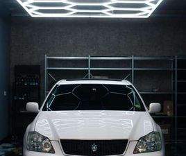 TOYOTA CROWN ATHLETE