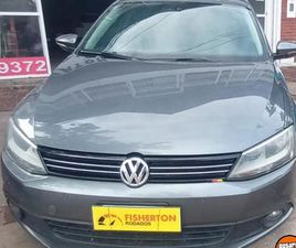 VOLKSWAGEN VENTO VENTO 2.5