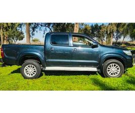 TOYOTA HILUX TOYOTA - HILUX