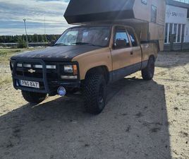 K2500 5.7 V8 TBI 4WD HYDRA-MATIC CAMPER SILVERADO