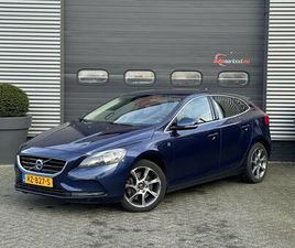 VOLVO V40 CROSS COUNTRY - 2.0 D3 MOMENTUM | NAVIGATIE | LEDEREN BEKLEDING | STOELVERWARMING | TREKHAAK |