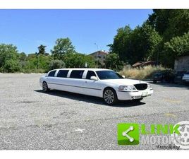 LINCOLN TOWN CAR LINCOLN TOWN CAR TWON 4.6 V8 208CV