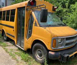 CHEVROLET EXPRESS 2001 MICRO BUS FOR POSSIBLE CAMPER- OBO