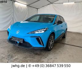 MG 360 MG4 LUXURY LEDER NAVI 360°KAM ACC WÄRMEP