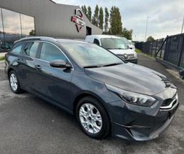② KIA CEED SW 1.0 BENZINE CAMERA CRUISE CARPLAY 7JAAR GARANTIE — KIA — 2EMEMAIN