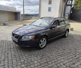 VOLVO V70 D3 VOLVO V70 2.0 D3 MOMENTUM GEARTRONIC