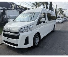 TOYOTA HIACE 2.7 PANEL SUPER LARGA MT