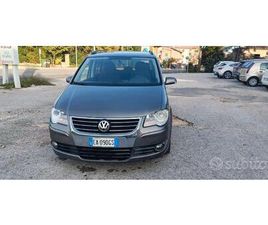 VOLKSWAGEN TOURAN 7 POSTI