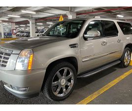 CADILLAC ESCALADE ESV CADILLAC ESCALADE ESV P ESV VUD R.22 4X4 AT
