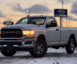 RAM TRUCKS RAM 3500 USED 2023 RAM 3500 TRADESMAN REGULAR CAB 4X4 8' BOX