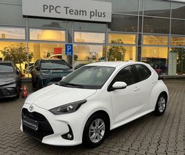 TOYOTA YARIS 1.5 HYBRID COMFORT + ZIMNÉ PNEUMATIKY