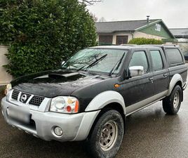 NISSAN NAVARA D22